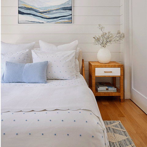 Scallop Lattice Cotton Coverlet